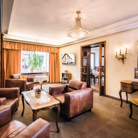 玛丽亚希尔费酒店 酒店