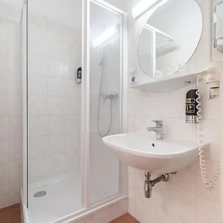 Hotel Mariahilf 3*