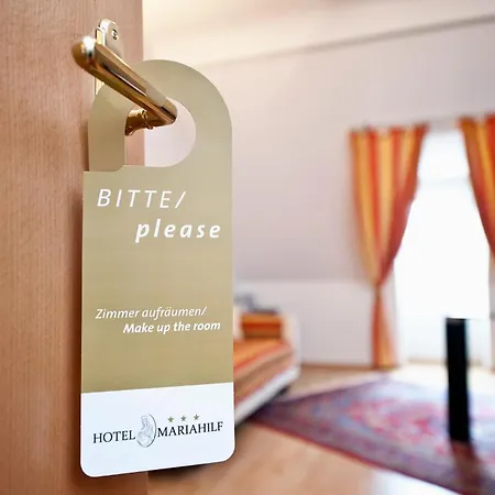 玛丽亚希尔费酒店 3*