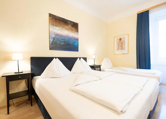 مارياهيلف فندق