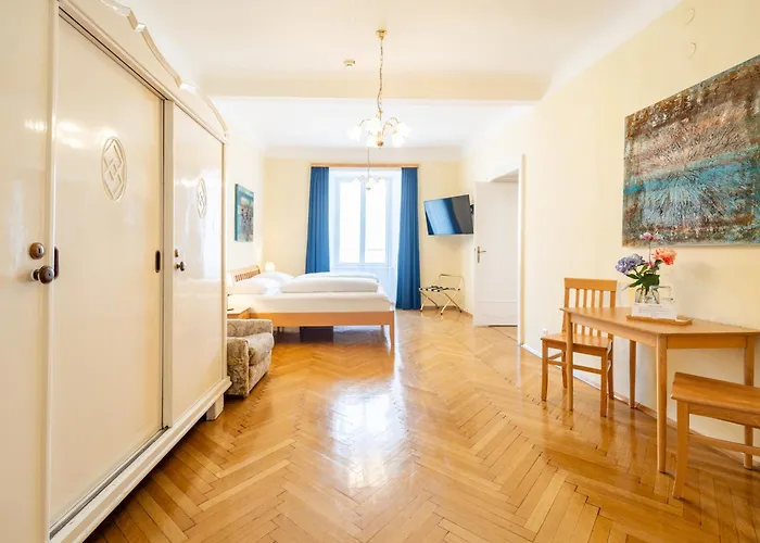 مارياهيلف فندق غراتس